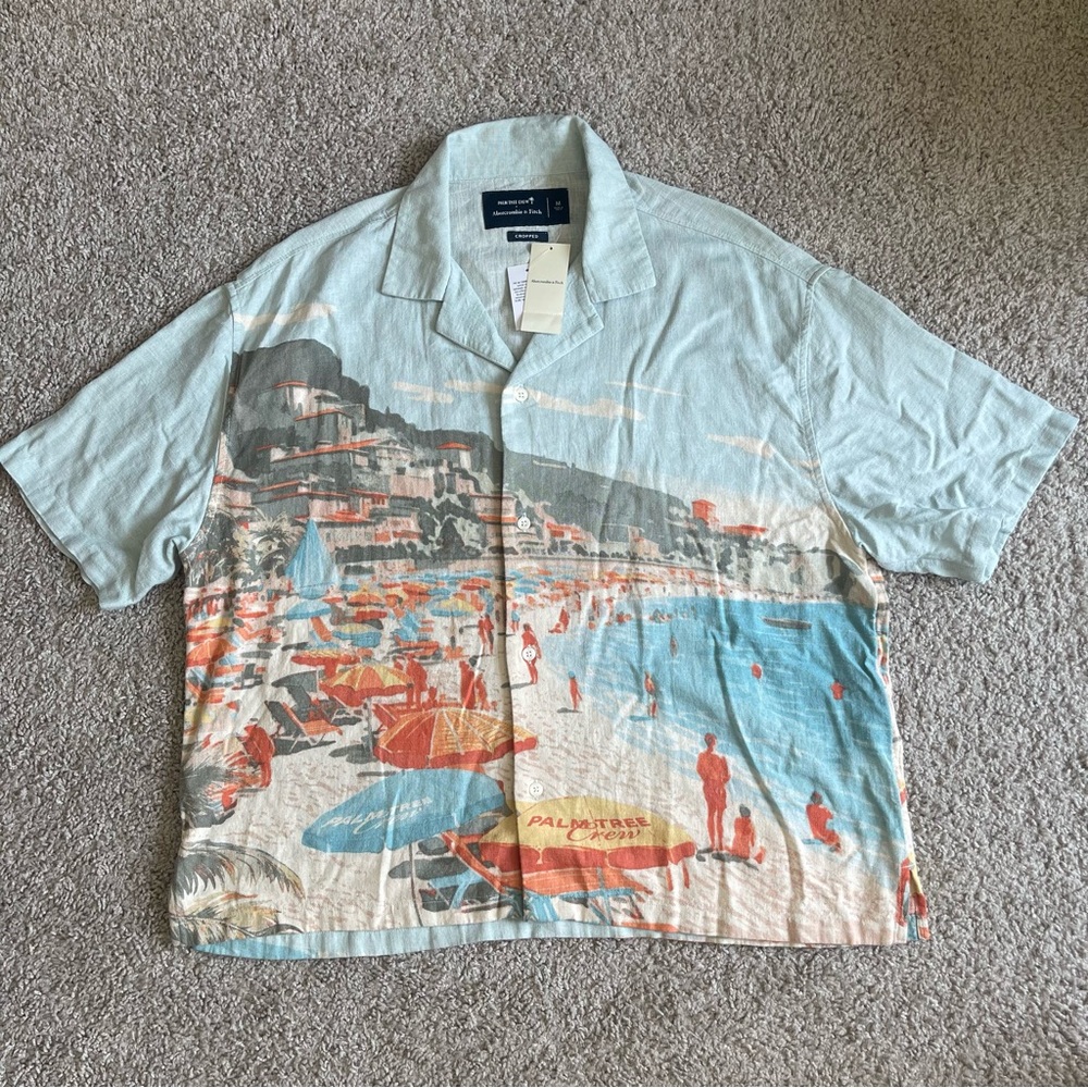Palm Tree Crew x Abercrombie & Fitch Cropped Beach Print Short Sleeve Button Up